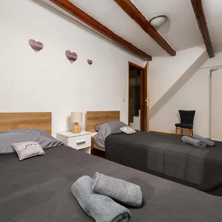 Dide Villa